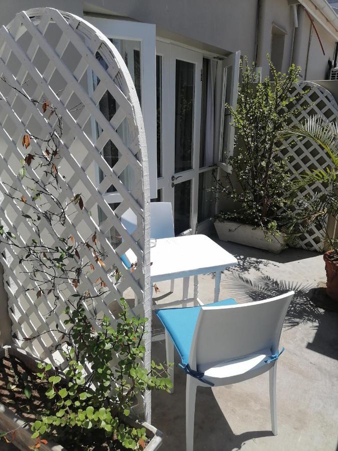 Conifer Beach House Port Elizabeth Exterior photo